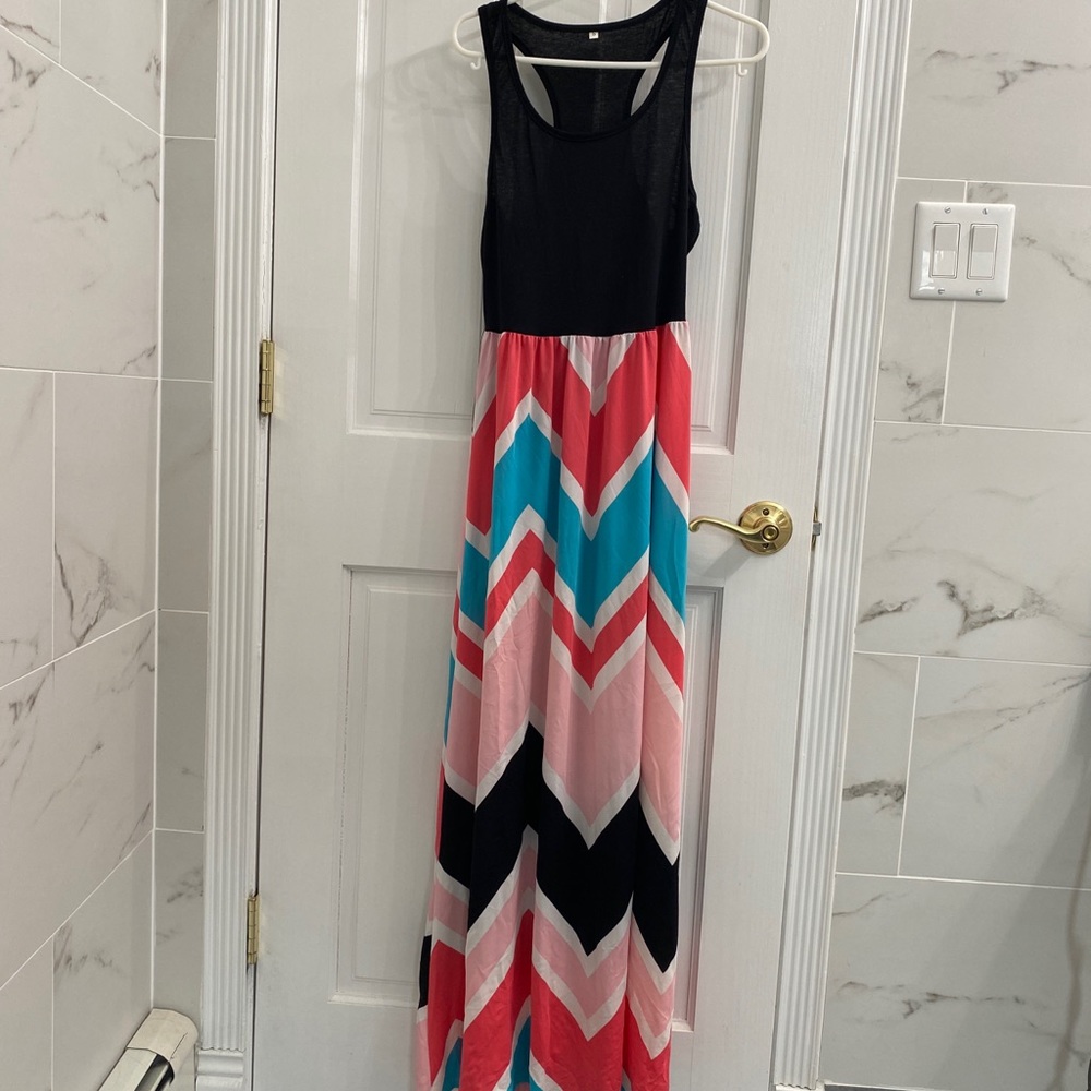 Chevron Pattern Maxi Dress Size S